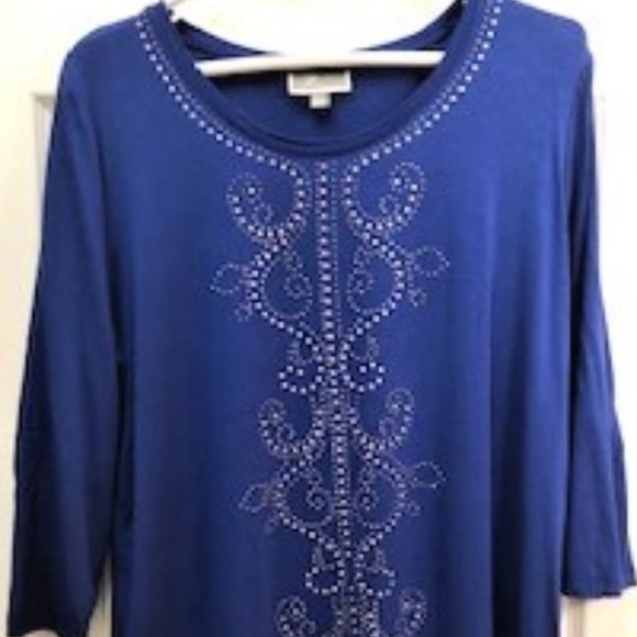 ⬇️JM Collection Embellished Top - Picture 2 of 4